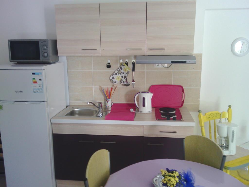 Apartments Krajici Каштела Номер фото