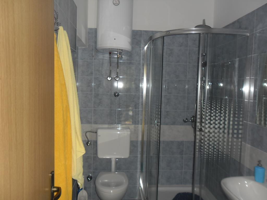Apartments Krajici Каштела Экстерьер фото